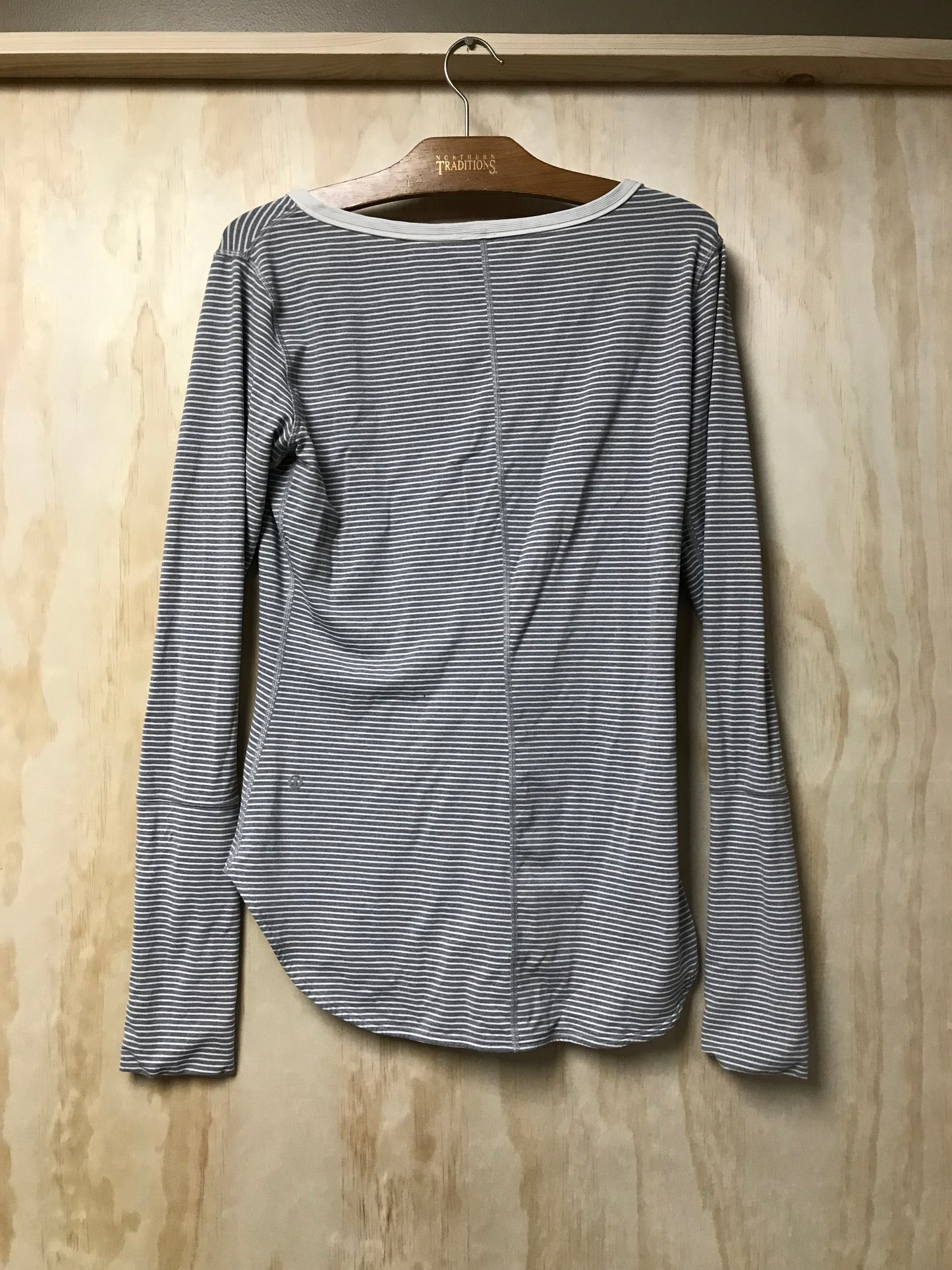 Lululemon striped long sleeve M