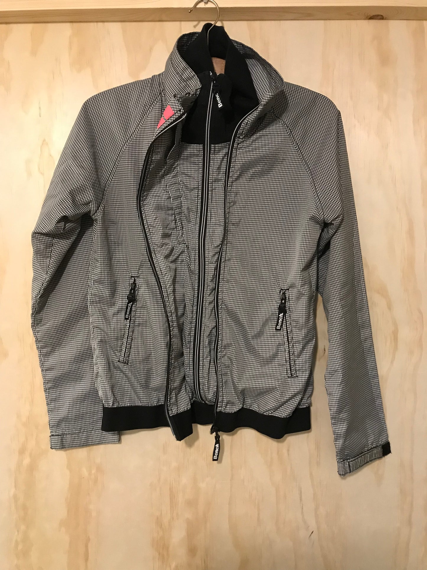 Bench spring jacket M