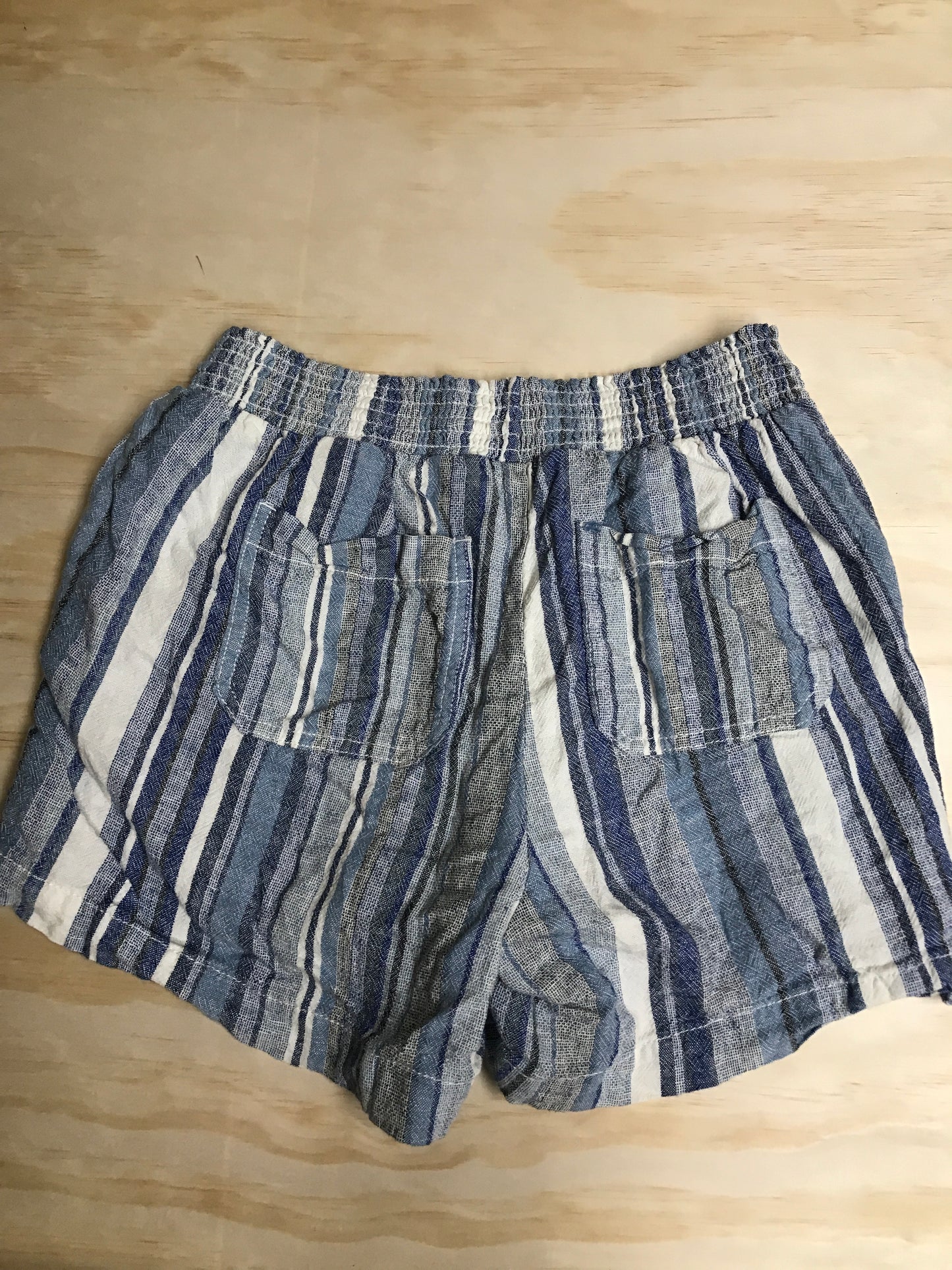 Briggs 55% linen shorts S